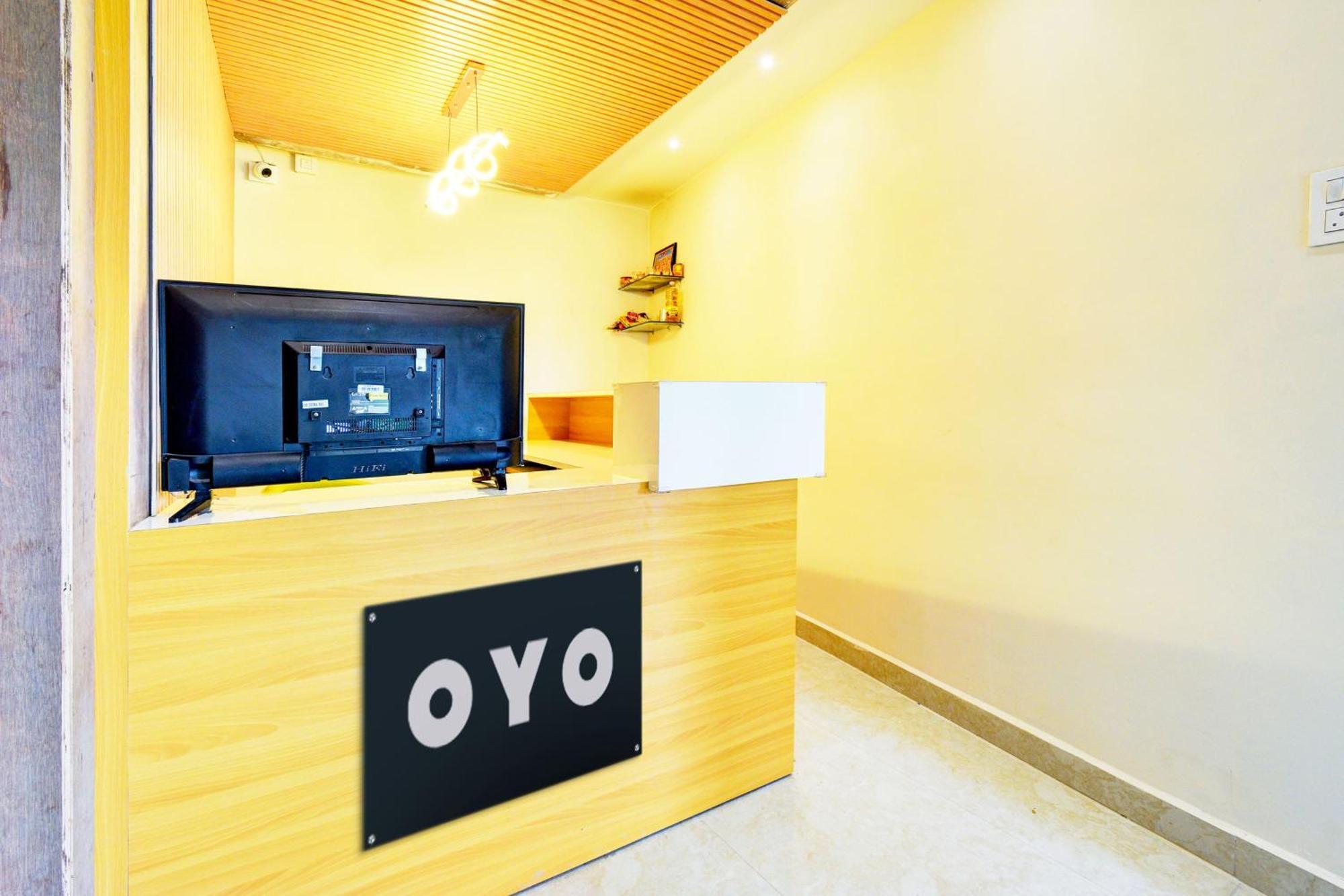 Hotel O Svs Suites Luxury Rooms Trimulgherry Eksteriør billede
